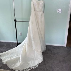 Wedding Dress Sincerity Bridal Style 3236 Justin Alexander